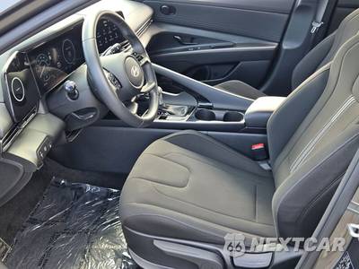 2025 Hyundai Elantra Hybrid SEL Sport - zdjęcie 11 z 24 - miniatura