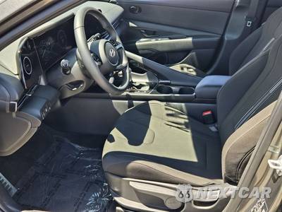 2025 Hyundai Elantra Hybrid SEL Sport - zdjęcie 11 z 25 - miniatura