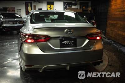 2023 Toyota Camry SE - zdjęcie 6 z 28 - miniatura