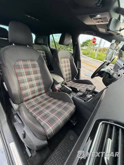 2019 Volkswagen Golf GTI Rabbit Edition Hatchback - zdjęcie 18 z 20 - miniatura