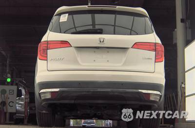 2016 Honda Pilot Touring w/Navigation & RES - zdjęcie 8 z 22 - miniatura