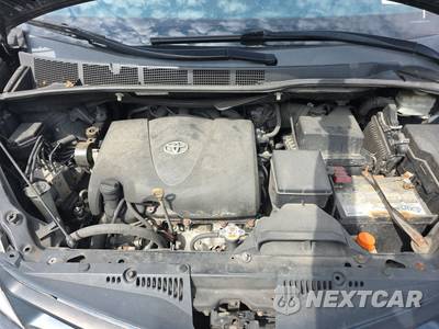 2020 Toyota Sienna L 7-Passenger 119.3" WB - zdjęcie 16 z 36 - miniatura