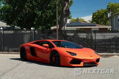 2015 Lamborghini Aventador LP 700-4 Coupe - zdjęcie 2 z 79 - miniatura