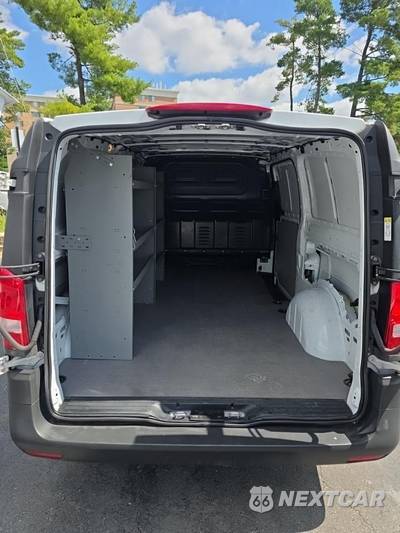 2023 Mercedes-Benz Metris Cargo Van 135.0" WB - zdjęcie 19 z 33 - miniatura