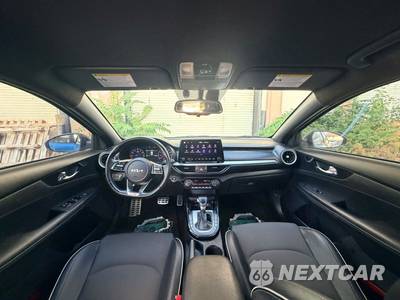 2023 Kia Forte GT-Line - zdjęcie 29 z 31 - miniatura
