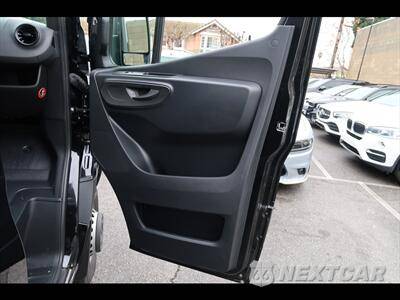 2024 Mercedes-Benz Sprinter 3500XD Cargo Van DRW 144.0" WB - zdjęcie 22 z 36 - miniatura