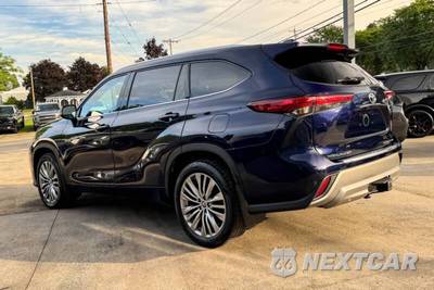 2022 Toyota Highlander Platinum - zdjęcie 5 z 24 - miniatura