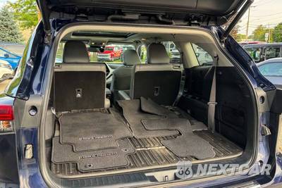 2022 Toyota Highlander Platinum - zdjęcie 20 z 24 - miniatura