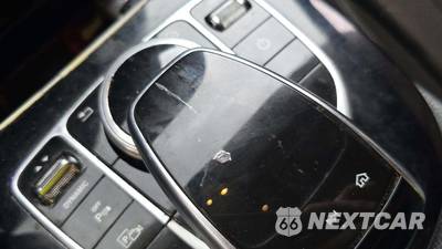 2017 Mercedes-Benz E 300 Luxury 4MATIC Sedan - zdjęcie 47 z 50 - miniatura