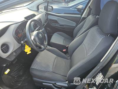 2017 Toyota Yaris L Hatchback - zdjęcie 7 z 18 - miniatura