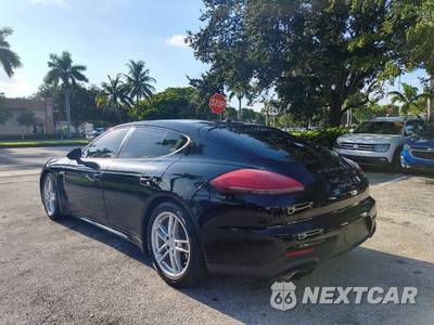 2014 Porsche Panamera 4 - zdjęcie 7 z 49 - miniatura