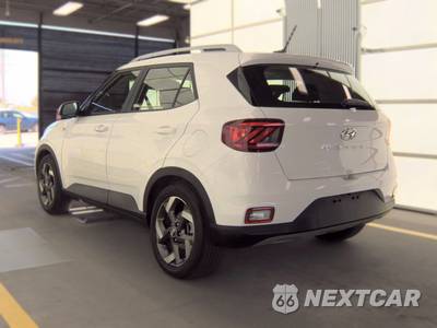 2026 Hyundai Venue SEL - zdjęcie 6 z 26 - miniatura