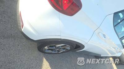 2026 Hyundai Venue SEL - zdjęcie 23 z 26 - miniatura