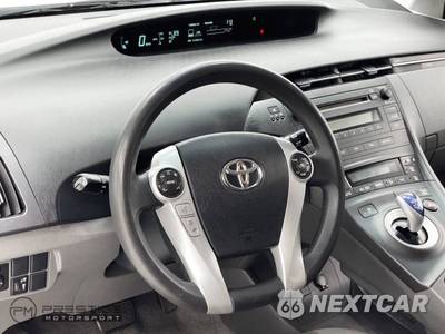 2011 Toyota Prius Three - zdjęcie 38 z 50 - miniatura