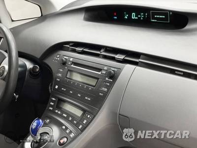 2011 Toyota Prius Three - zdjęcie 34 z 50 - miniatura