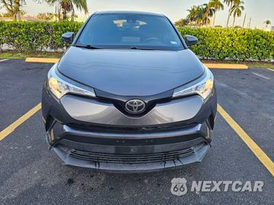 2019 Toyota C-HR XLE - zdjęcie 2 z 33 - miniatura