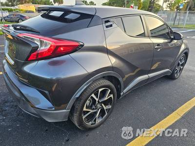 2019 Toyota C-HR XLE - zdjęcie 5 z 33 - miniatura