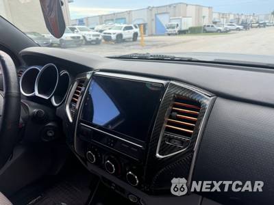 2014 Toyota Tacoma PreRunner Crew Cab Medium Bed - zdjęcie 6 z 13 - miniatura