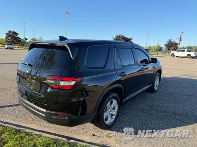 2023 Honda Pilot LX - zdjęcie 5 z 18 - miniatura