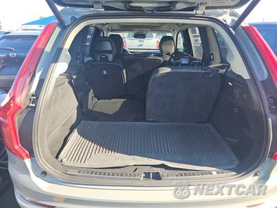 2024 Volvo XC90 B6 Plus Bright Theme 7-Passenger - zdjęcie 17 z 25 - miniatura