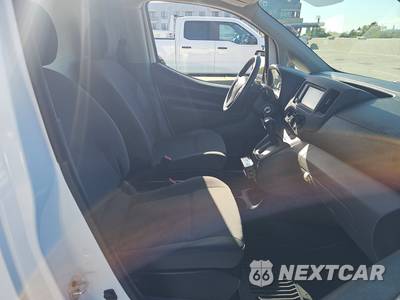 2021 Nissan NV200 Compact Cargo S 115.2" WB - zdjęcie 8 z 21 - miniatura