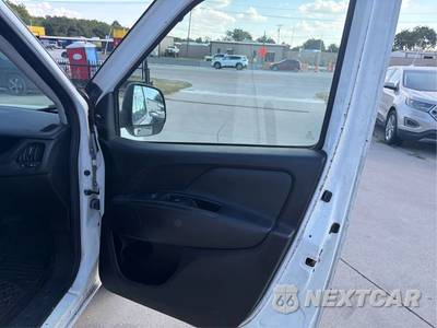 2020 Ram ProMaster City Cargo Van Tradesman 122.4" WB - zdjęcie 22 z 36 - miniatura