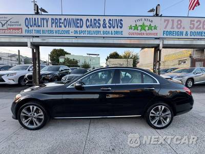 2021 Mercedes-Benz C 300 4MATIC Sedan - zdjęcie 9 z 33 - miniatura