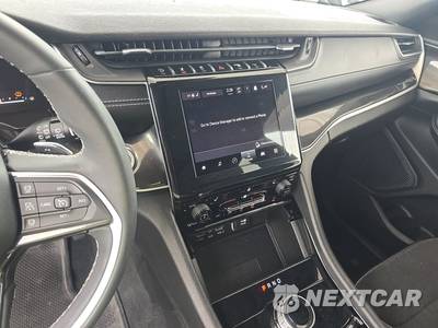 2023 Jeep Grand Cherokee L Altitude - zdjęcie 11 z 24 - miniatura