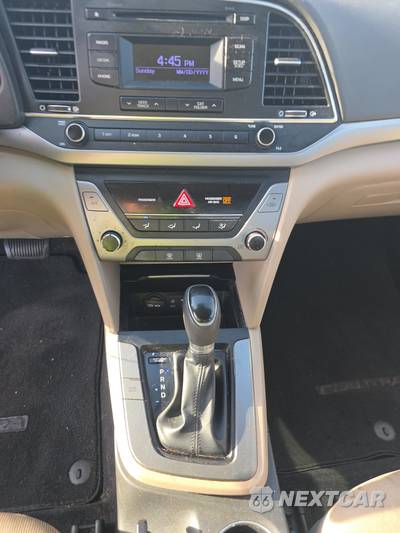 2017 Hyundai Elantra SE Sedan - zdjęcie 11 z 18 - miniatura