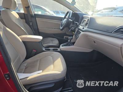 2017 Hyundai Elantra SE Sedan - zdjęcie 8 z 18 - miniatura