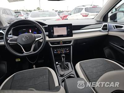 2025 Volkswagen Taos SE - zdjęcie 11 z 35 - miniatura