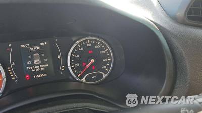 2016 Jeep Renegade Sport - zdjęcie 27 z 29 - miniatura