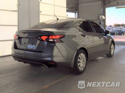 2021 Nissan Versa S - zdjęcie 4 z 27 - miniatura
