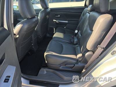 2012 Toyota Prius v Three - zdjęcie 13 z 24 - miniatura