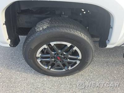 2024 Toyota Tacoma TRD Sport Crew Cab Medium Bed - zdjęcie 10 z 23 - miniatura