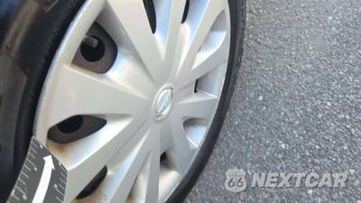 2013 Nissan Versa 1.6 SV - zdjęcie 33 z 34 - miniatura