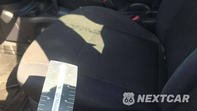 2013 Nissan Versa 1.6 SV - zdjęcie 25 z 34 - miniatura