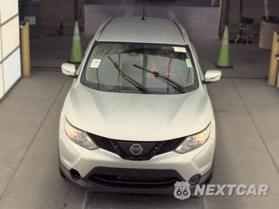 2019 Nissan Rogue Sport SV - zdjęcie 2 z 37 - miniatura