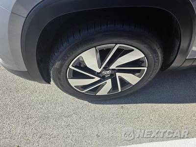 2025 Volkswagen Atlas 2.0T SE w/Technology - zdjęcie 5 z 20 - miniatura