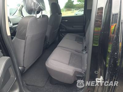 2026 Nissan Frontier SV Crew Cab Medium Bed - zdjęcie 13 z 17 - miniatura