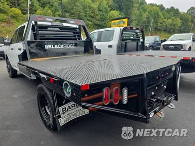 2024 Ram 3500 Cab Chassis SLT Crew Cab DRW - zdjęcie 6 z 21 - miniatura