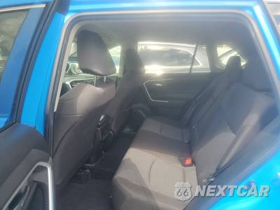 2021 Toyota RAV4 XLE - zdjęcie 19 z 25 - miniatura