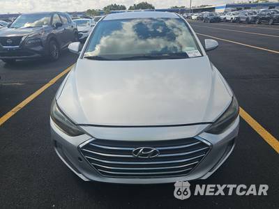 2018 Hyundai Elantra SE Sedan - zdjęcie 2 z 36 - miniatura