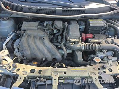 2013 Nissan Versa 1.6 SL - zdjęcie 16 z 18 - miniatura