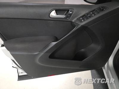 2018 Volkswagen Tiguan Limited - zdjęcie 9 z 30 - miniatura