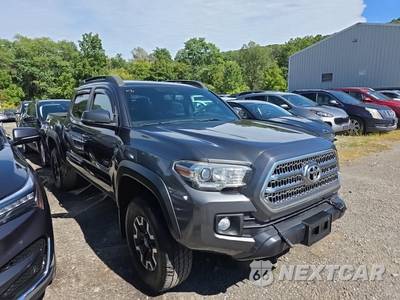 2016 Toyota Tacoma TRD Off-Road Crew Cab Medium Bed - zdjęcie 3 z 21 - miniatura