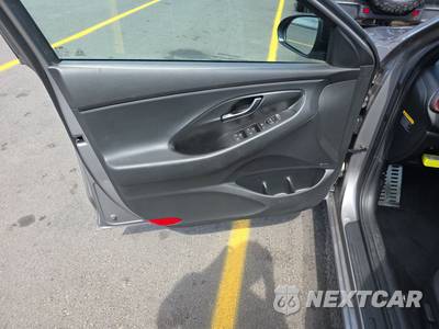 2020 Hyundai Elantra GT N Line Hatchback - zdjęcie 13 z 34 - miniatura