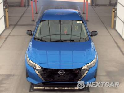2025 Nissan Sentra SR - zdjęcie 2 z 32 - miniatura