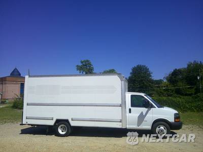 2021 GMC Savana 3500 Cutaway 1WT DRW - zdjęcie 21 z 38 - miniatura