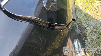 2016 Toyota Camry SE - zdjęcie 21 z 50 - miniatura